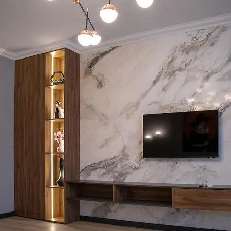 아파트 Royal 2 On Shevchenka 38 Str