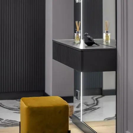 Royal 2 On Shevchenka 38 Str Апартаменты *