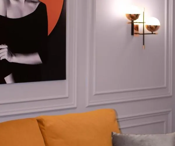 Royal 2 On Shevchenka 38 Str